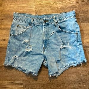 Wrangler cut off shorts size 32